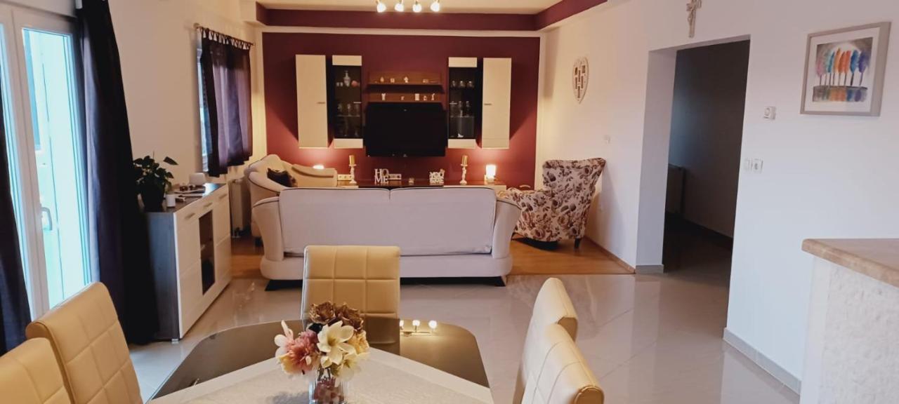 Villa Roza 2 Marina Zewnętrze zdjęcie
