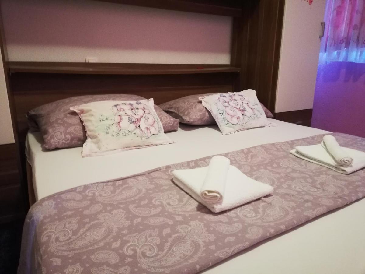 Villa Roza 2 Marina Zewnętrze zdjęcie